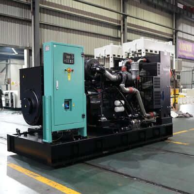 Δυναμικό από το Cummin Genset 90kW 113KVA Αθόρυβος φορητός γεννήτης ντίζελ Καλής ποιότητας εξωτερικά Αδιάβροχο ρυμουλκούμενο Αθόρυβος κινητός